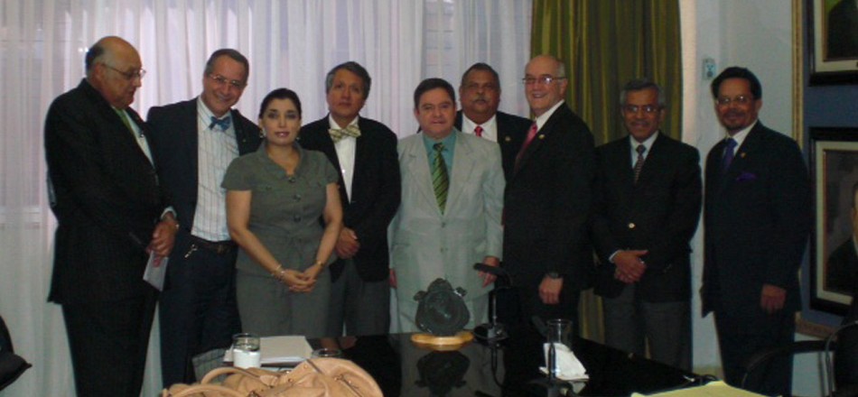 Visita a Honduras - Saludo al Hon. Juez Presidente Rivera